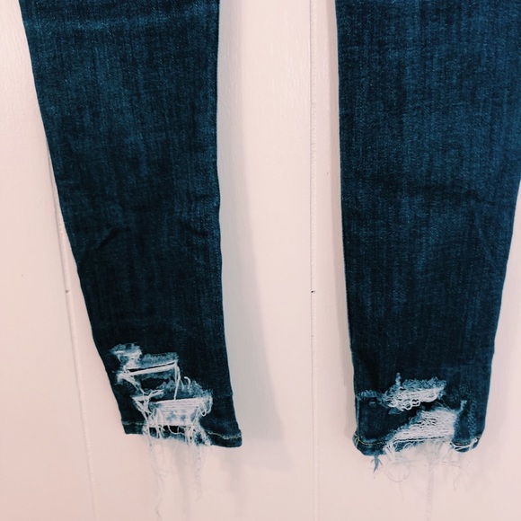 AE Ripped Jeans!! - Picture 5 of 8